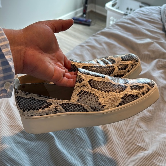 Vince Python Pattern Slip-On Shoes - Picture 7 of 9